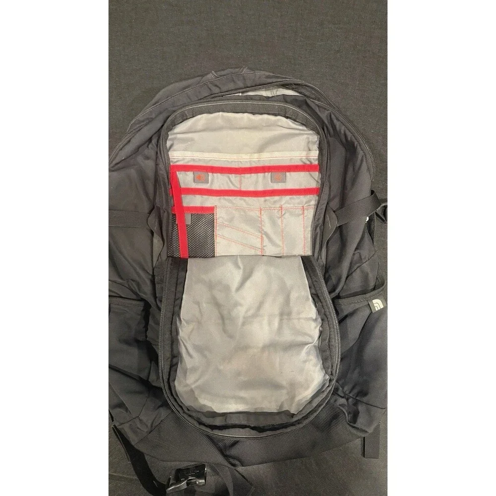 The North Face Amira Multi-Pocket Backpack Black Rare borealis jester school